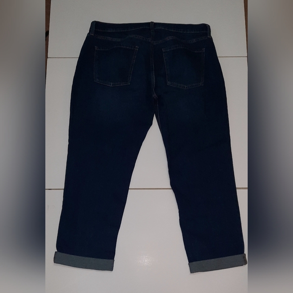 Old Navy Mid-rise Boyfriend Straight Jeans Women's Size 14 Petite - Picture 4 of 8